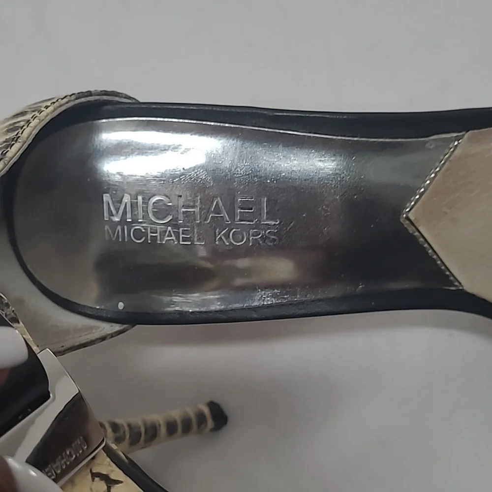 Michael Kors Women's Sandal - Picture 6 of 10